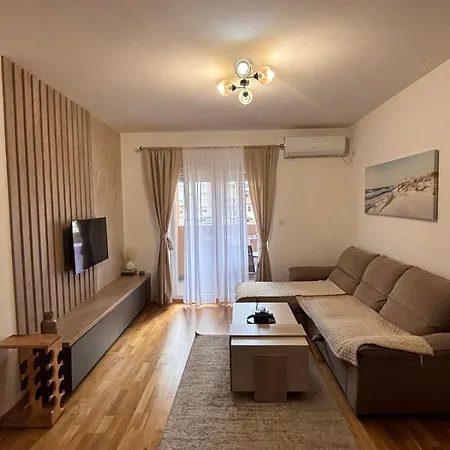 Stylish Charming Apartman Podgorica