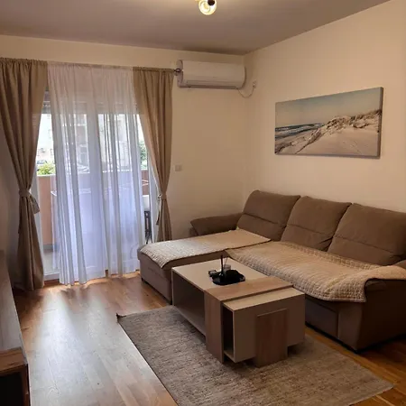 Apartman Stylish Charming Podgorica